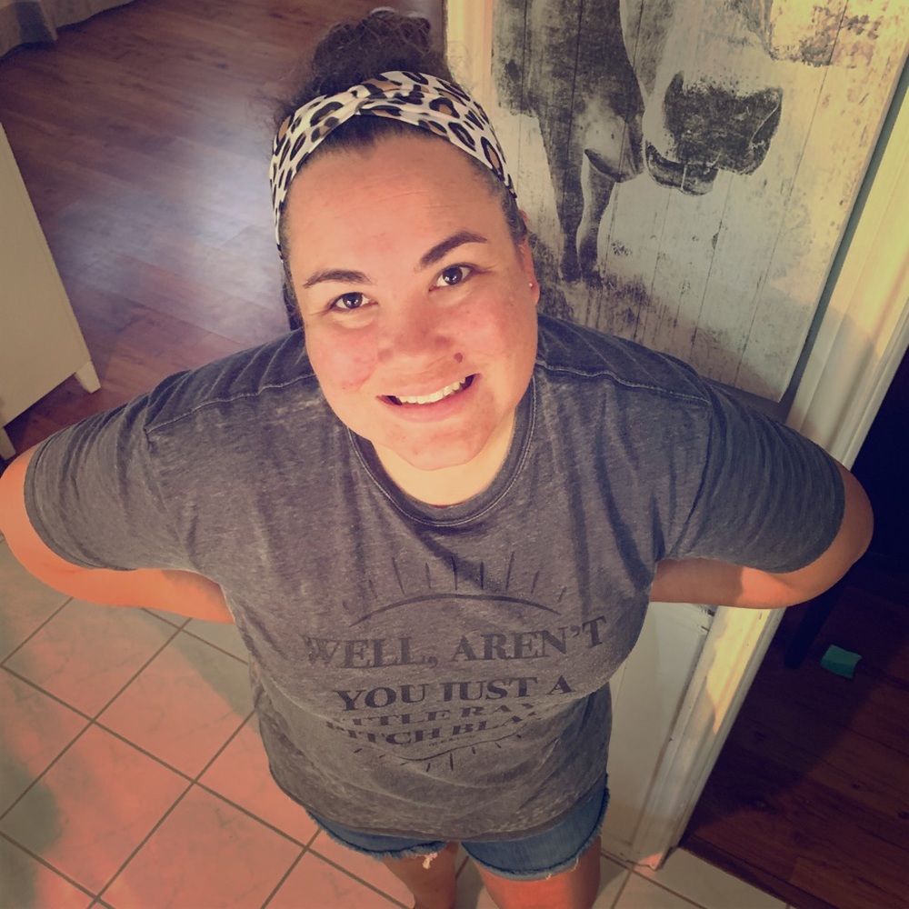 Meet your Posher, Laura